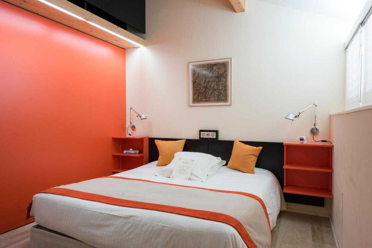Hotel-Restaurant Le Chateau De Besseuil, Macon Nord - Teritoria Clesse  ภายนอก รูปภาพ