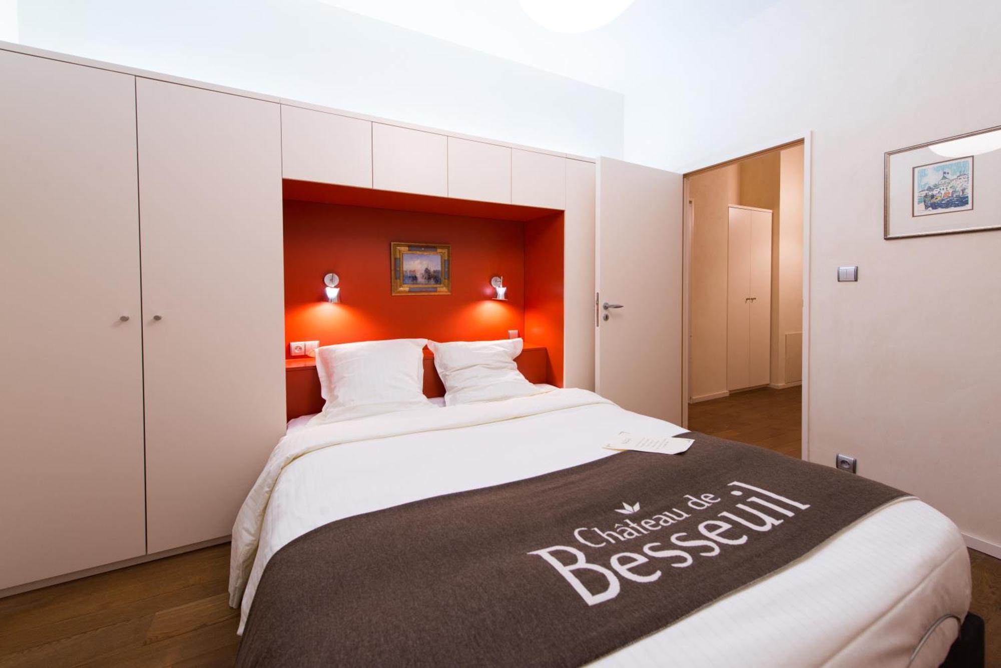Hotel-Restaurant Le Chateau De Besseuil, Macon Nord - Teritoria Clesse  ภายนอก รูปภาพ